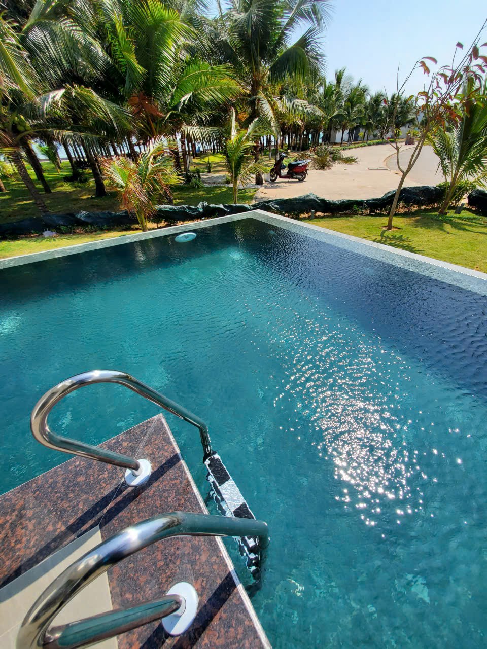 z7559344427358_aa5b7a185670613e5b8a868112856f23