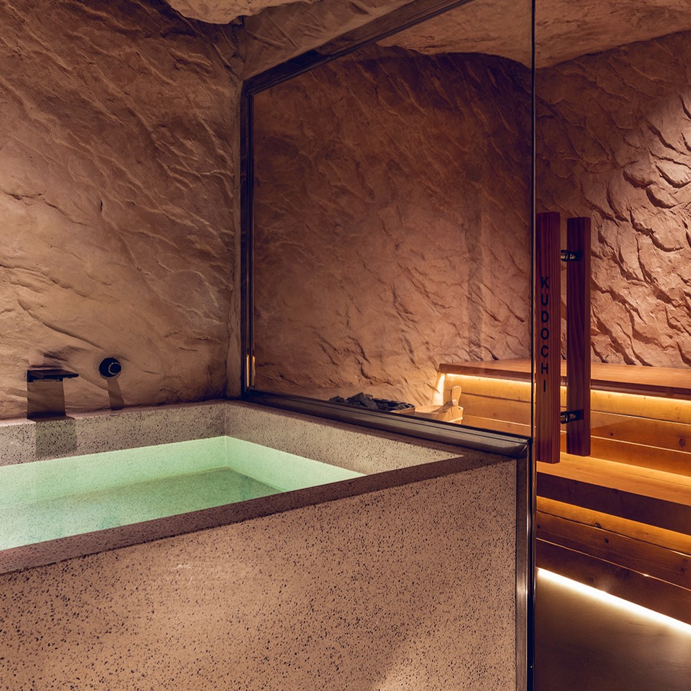 590656118_122113129083054345_5289345650676748465_n