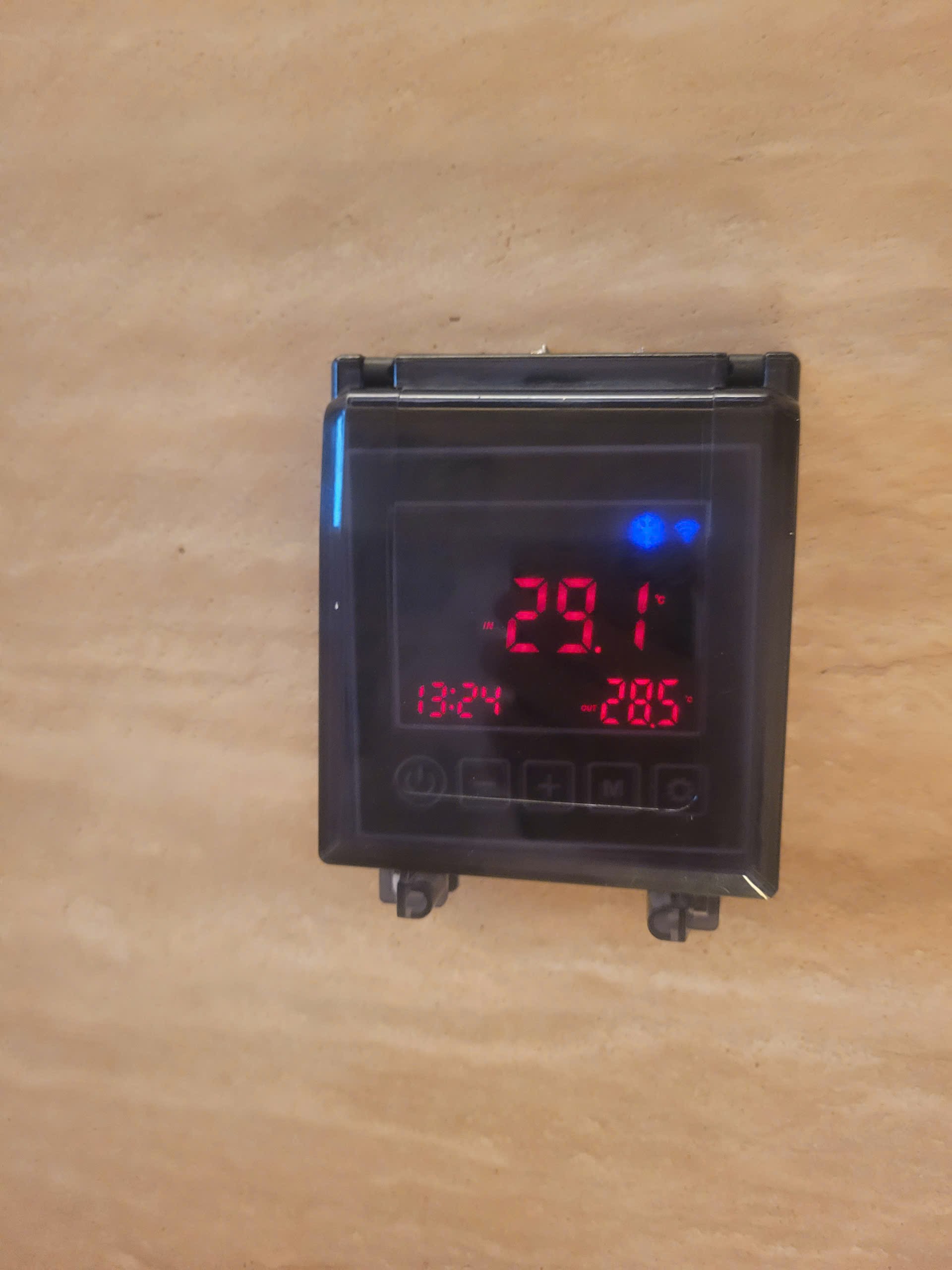 z7350006800316_e475347ddee1f4df4cd7793e56241f30