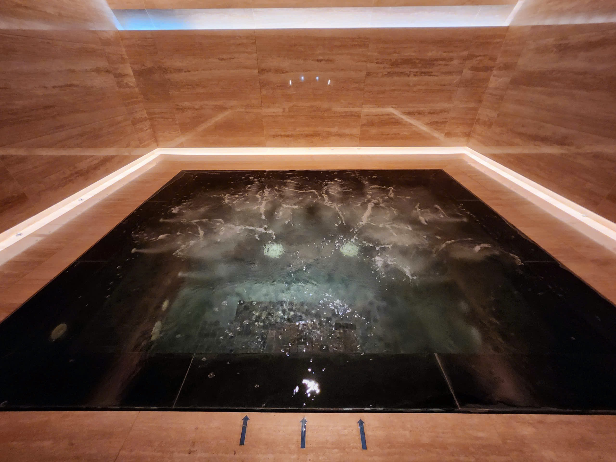 z7558868157877_167e29e4e3860b215d2f44241c54d112