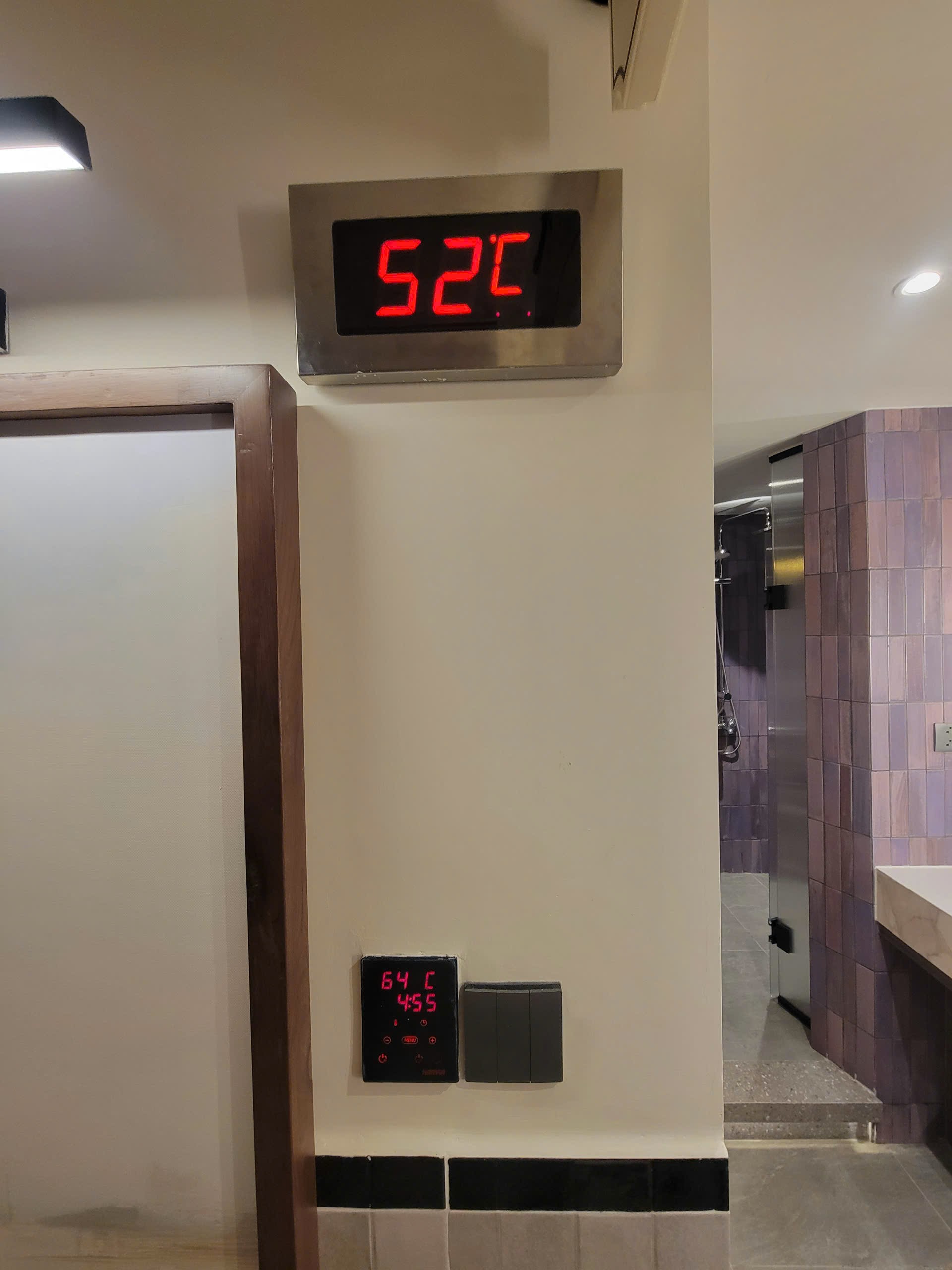 z7558875793124_f8ca141777c08232e9be57623a32d50e