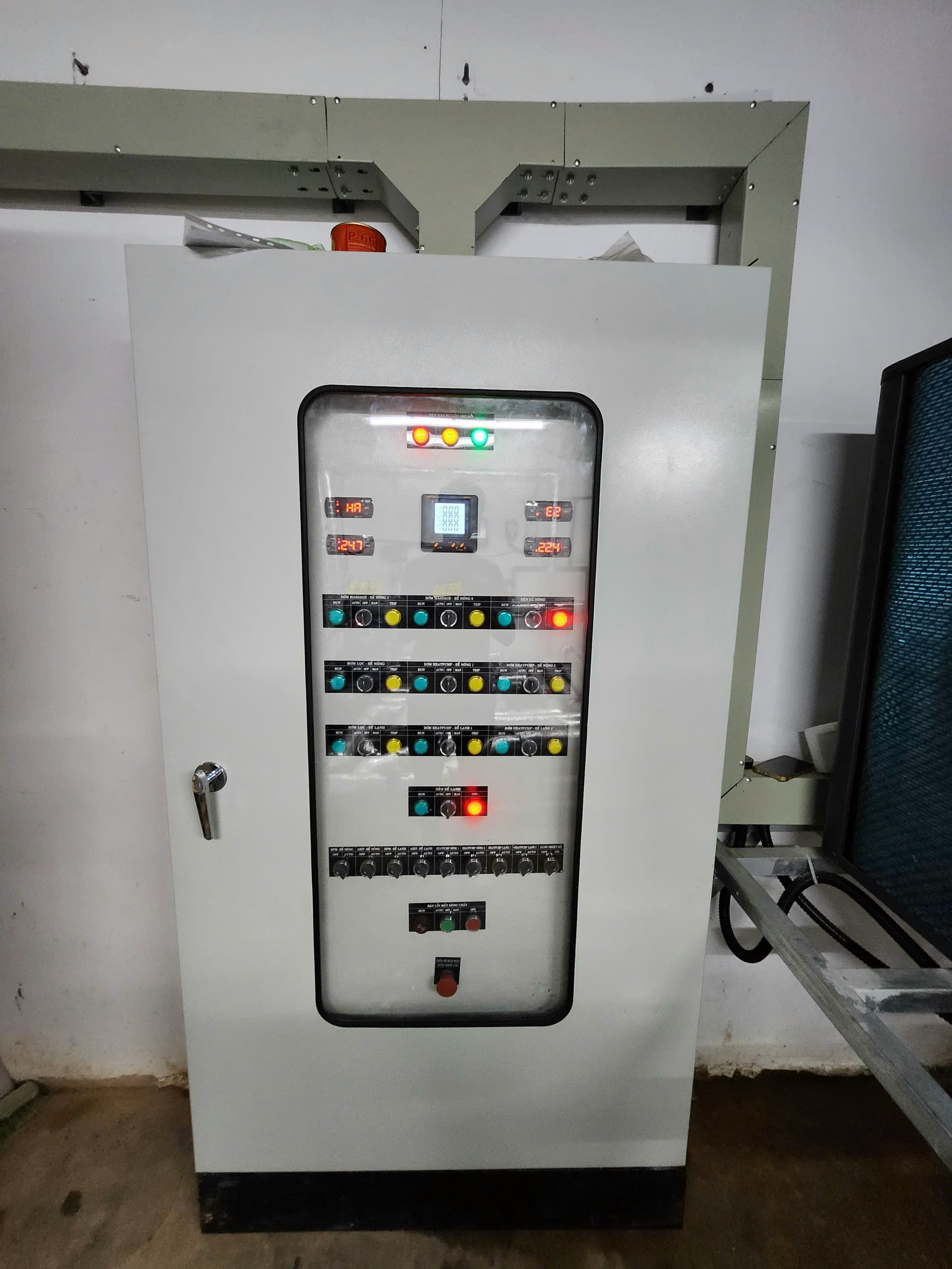 z7558876079665_526a23945234451df36fcafc5412ae9a